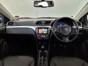 Suzuki Ciaz 1.5 GLX manual - Image 12