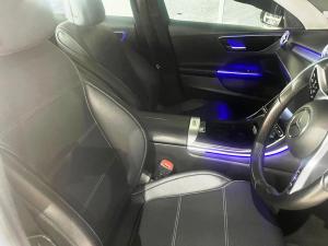Mercedes-Benz C-Class C200 Avantgarde - Image 6