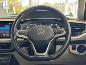 Volkswagen Polo sedan 1.6 Life manual - Image 11