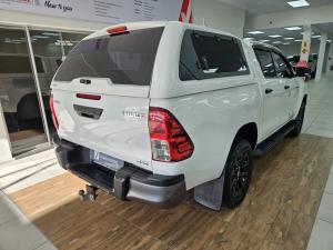 Toyota Hilux 2.8GD-6 double cab 4x4 Raider auto - Image 2