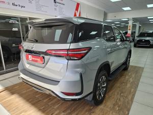 Toyota Fortuner 2.4GD-6 auto - Image 2