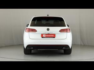 Volkswagen Touareg V6 TDI Executive R-Line - Image 5