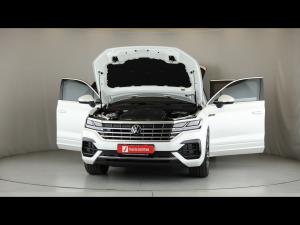 Volkswagen Touareg V6 TDI Executive R-Line - Image 13