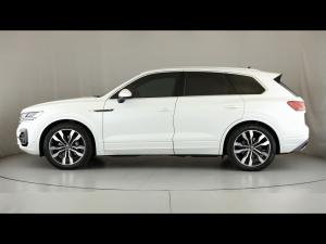 Volkswagen Touareg V6 TDI Executive R-Line - Image 17