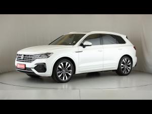 Volkswagen Touareg V6 TDI Executive R-Line - Image 22