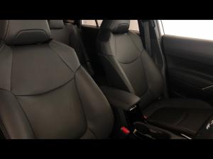 Toyota Corolla Cross 1.8 XR - Image 31