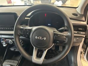 Kia Rio hatch 1.2 LS - Image 8