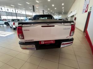Toyota Hilux 2.4GD-6 single cab Raider manual - Image 5
