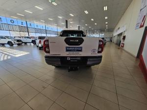 Toyota Hilux 2.8GD-6 Xtra cab Legend manual - Image 5