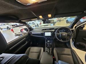 Toyota Hilux 2.8GD-6 Xtra cab Legend manual - Image 6