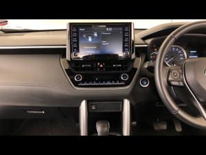 Toyota Corolla Cross 1.8 Hybrid XS - Image 24
