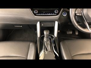 Toyota Corolla Cross 1.8 Hybrid XS - Image 28
