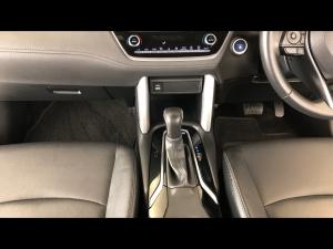 Toyota Corolla Cross 1.8 Hybrid XS - Image 28