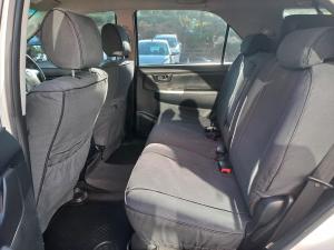 Toyota Fortuner 2.5D-4D auto - Image 15