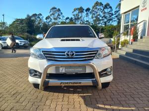 Toyota Fortuner 2.5D-4D auto - Image 4