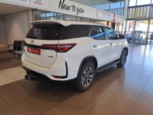 Toyota Fortuner 2.4GD-6 4X4 automatic - Image 2