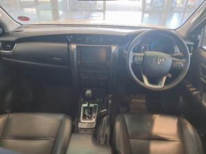 Toyota Fortuner 2.4GD-6 4X4 automatic - Image 6