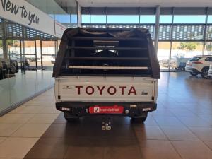 Toyota Land Cruiser 79 2.8 GD-6D/C automatic - Image 5