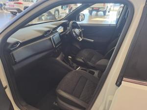 Nissan Magnite 1.0T Acenta CVT - Image 7