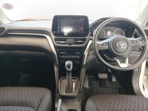 Toyota Urban Cruiser 1.5 XR automatic - Image 6