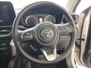 Toyota Urban Cruiser 1.5 XR automatic - Image 8