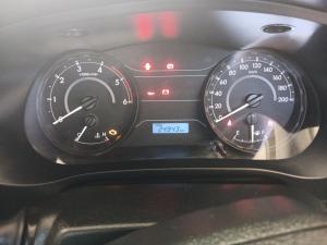 Toyota Hilux 2.4 GD-6 RB SRS/C - Image 10