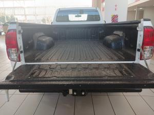 Toyota Hilux 2.4 GD-6 RB SRS/C - Image 20