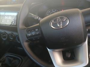 Toyota Hilux 2.4 GD-6 RB SRS/C - Image 9