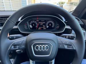 Audi Q3 35 Tfsi Stronic Black Edition - Image 17