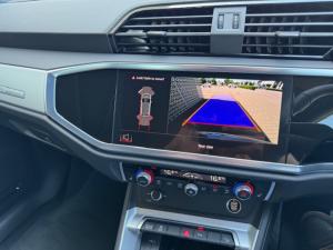 Audi Q3 35 Tfsi Stronic Black Edition - Image 18