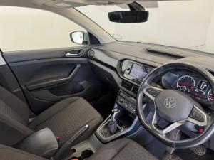 Volkswagen T-CROSS 1.0 TSI Comfortline DSG - Image 7