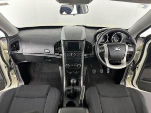 Mahindra XUV 500 2.2D Mhawk 7 Seat - Image 18