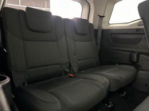 Mahindra XUV 500 2.2D Mhawk 7 Seat - Image 6