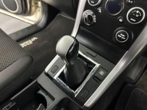 Suzuki Grand Vitara 2.4 - Image 10
