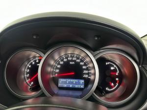 Suzuki Grand Vitara 2.4 - Image 11