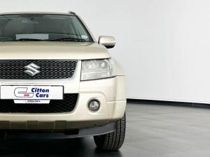 Suzuki Grand Vitara 2.4 - Image 2