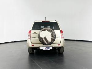 Suzuki Grand Vitara 2.4 - Image 3