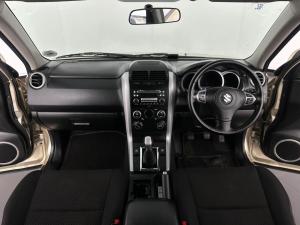 Suzuki Grand Vitara 2.4 - Image 5