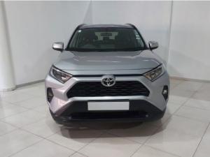 Toyota RAV4 2.0 GX auto - Image 10