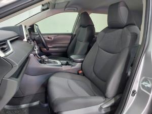 Toyota RAV4 2.0 GX auto - Image 7