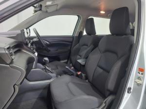 Toyota Urban Cruiser 1.5 XR auto - Image 7