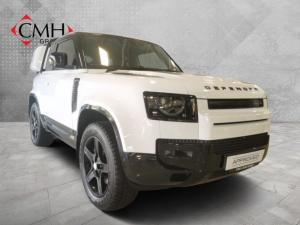 Land Rover Defender 90 D300 X-Dynamic SE - Image 1