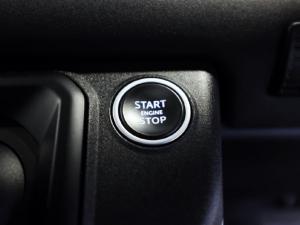 Land Rover Defender 90 D300 X-Dynamic SE - Image 21