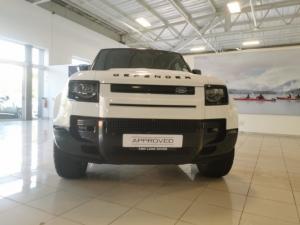 Land Rover Defender 90 D300 X-Dynamic SE - Image 2
