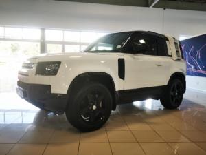 Land Rover Defender 90 D300 X-Dynamic SE - Image 3