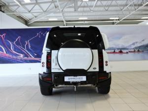 Land Rover Defender 90 D300 X-Dynamic SE - Image 5