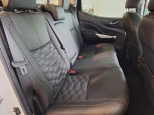 Nissan Navara 2.5DDTi double cab LE Plus 4x4 - Image 7