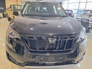 Mahindra XUV700 2.0T AX7L Black Edition - Image 5