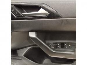 Volkswagen Polo hatch 1.0TSI Life manual - Image 11