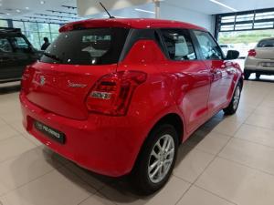 Suzuki Swift 1.2 GLX auto - Image 12